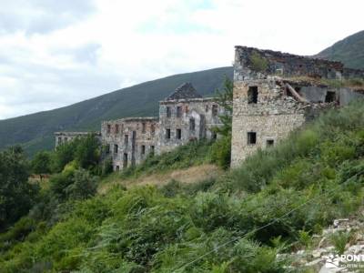 El Bierzo - Castilla y León; curso senderismo campamentos de montaña senderismo interpretativo grupo